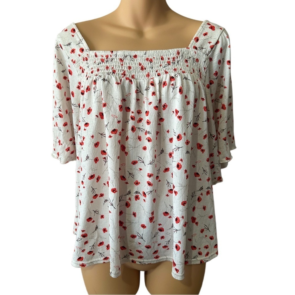 MELLODAY Floral Square Neck Smocked Blouse in Red and White Short Sleeve Top Lg